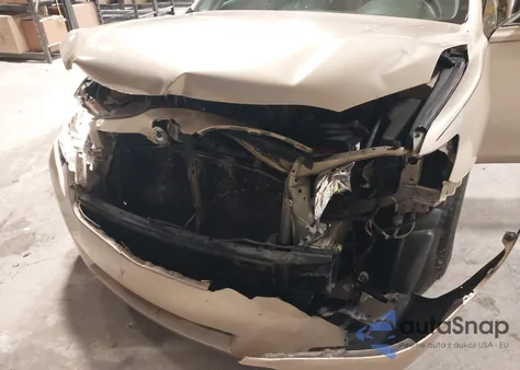 2011 Toyota Camry Le z USA, uszkodzony, nr VIN 4T1BF3EK1BU178512